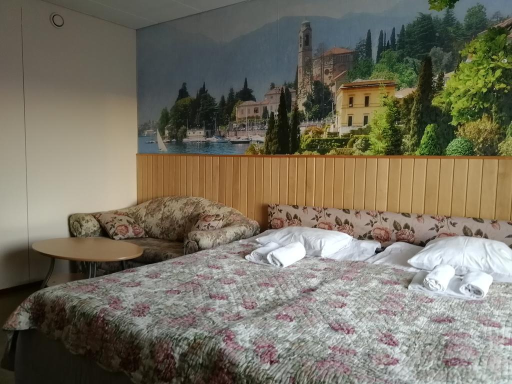 Hotel Villa Vanessa Siltakylä Esterno foto